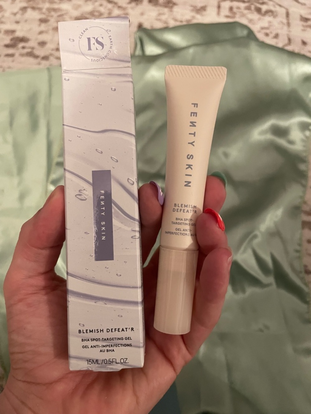 Fenty Blemish Defeat'r Spot Targeting Gel